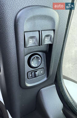 Грузовой фургон Renault Master 2021 в 