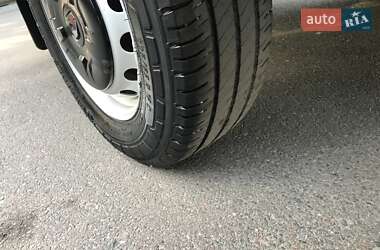 Грузовой фургон Renault Master 2018 в 