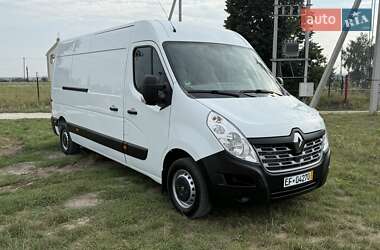 Вантажний фургон Renault Master 2017 в Львові