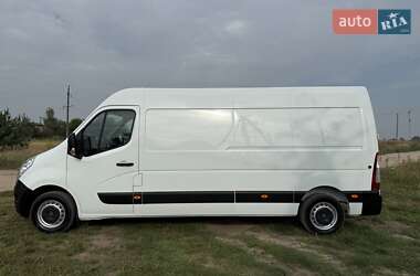 Грузовой фургон Renault Master 2017 в 