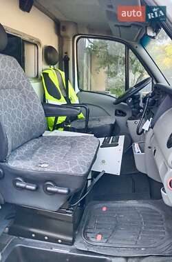 Автомобиль скорой помощи Renault Master 2010 в 