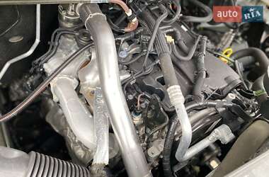 Грузовой фургон Renault Master 2019 в 