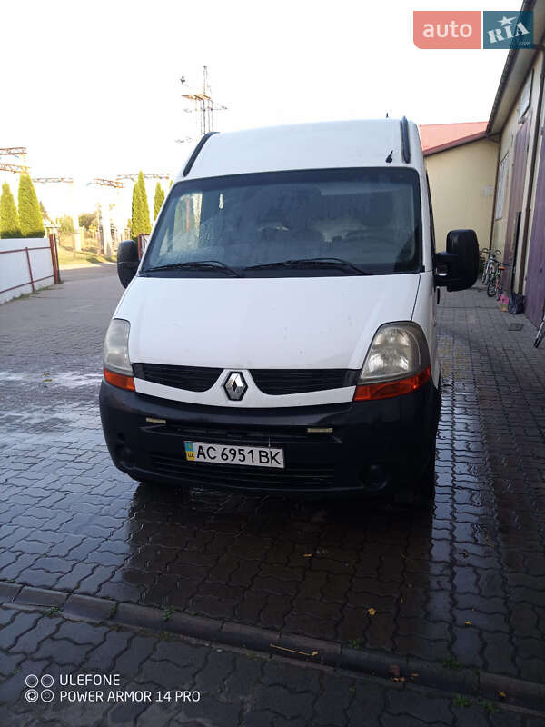 Грузопассажирский фургон Renault Master 2007 в Нововолынске