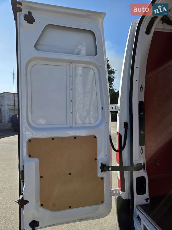 Грузовой фургон Renault Master 2020 в Днепре