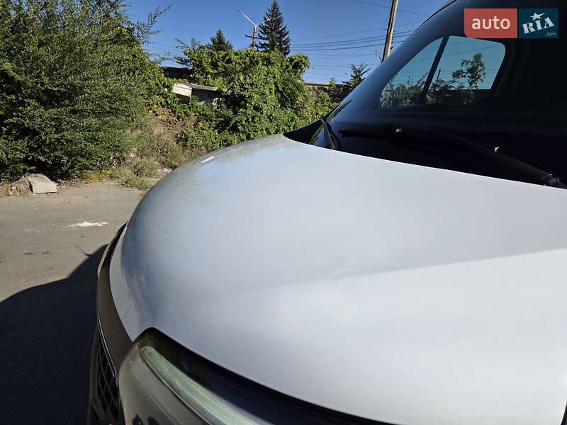 Грузовой фургон Renault Master 2020 в Днепре