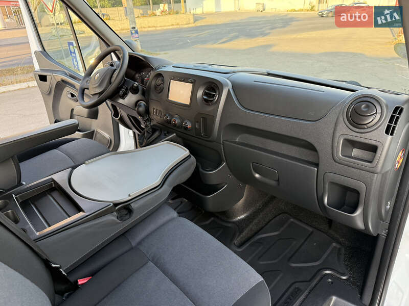 Микроавтобус Renault Master 2019 в Днепре