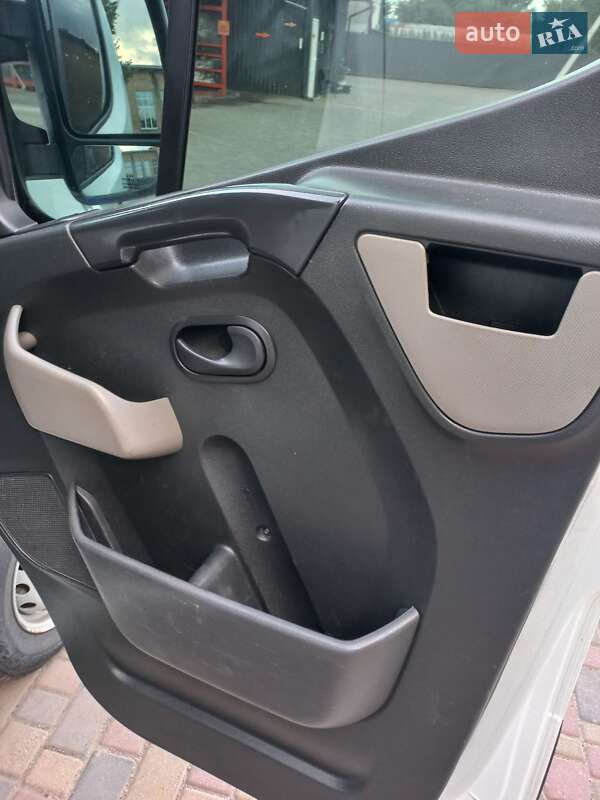 Другие грузовики Renault Master 2015 в Черкассах