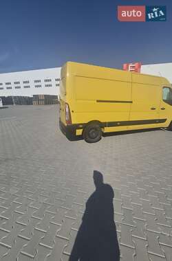 Вантажний фургон Renault Master 2017 в 