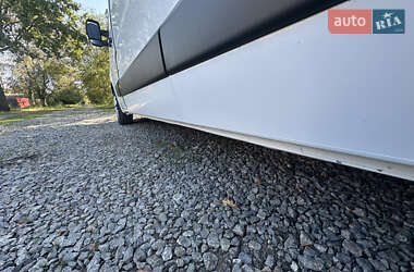 Грузовой фургон Renault Master 2016 в 