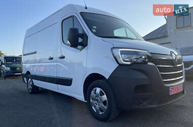 Грузовой фургон Renault Master 2021 в 