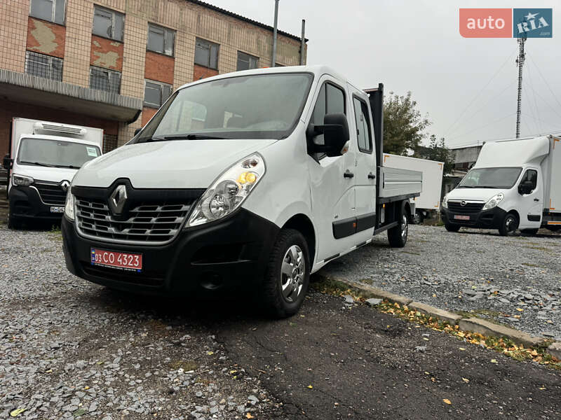 Грузовой фургон Renault Master 2015 в Ровно