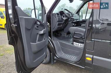 Грузовой фургон Renault Master 2019 в 