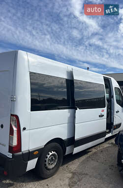 Микроавтобус Renault Master 2020 в 