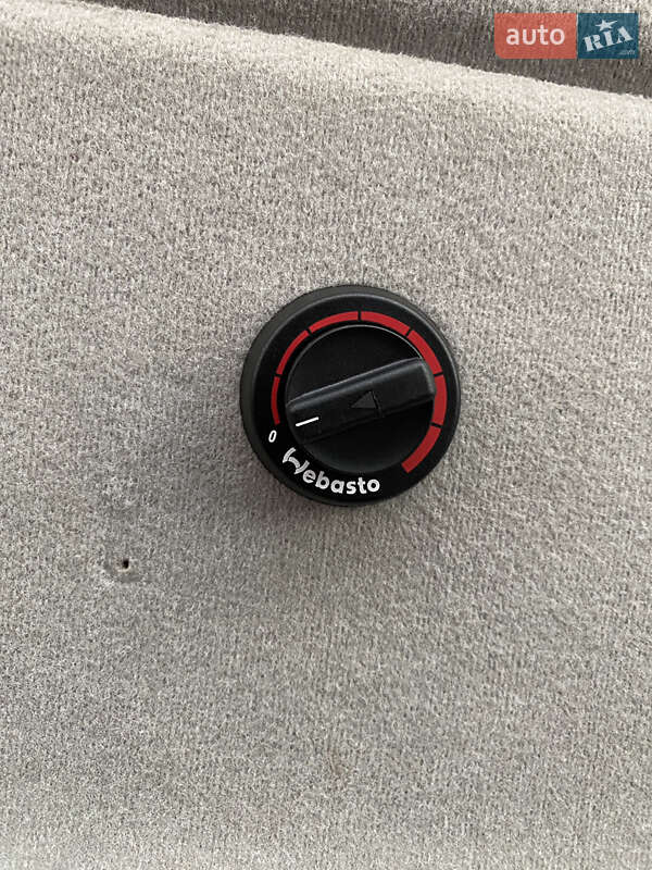 Автовоз Renault Master 2016 в Ровно