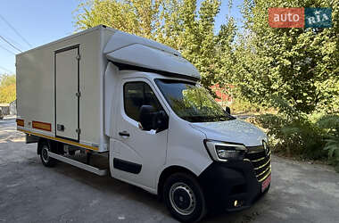 Грузовой фургон Renault Master 2020 в 