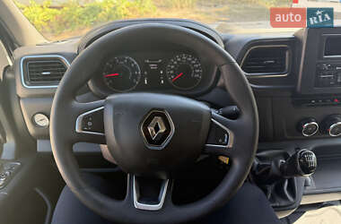Грузовой фургон Renault Master 2020 в 