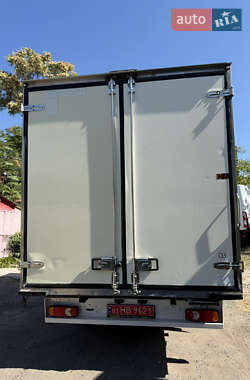 Грузовой фургон Renault Master 2020 в 