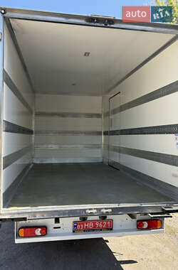 Грузовой фургон Renault Master 2020 в 