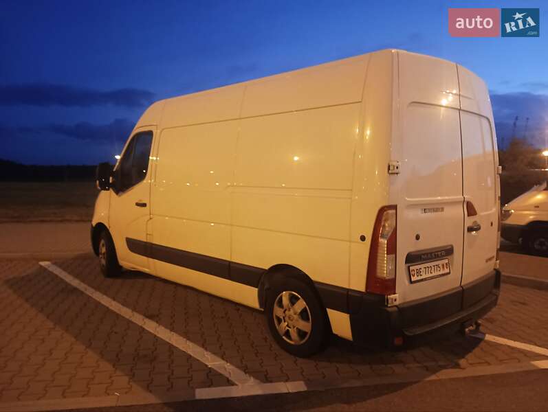Грузовой фургон Renault Master 2018 в Стрые