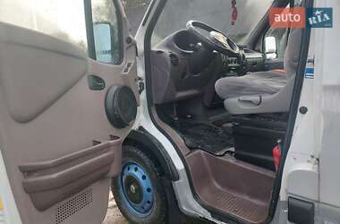 Другие грузовики Renault Master 2001 в 