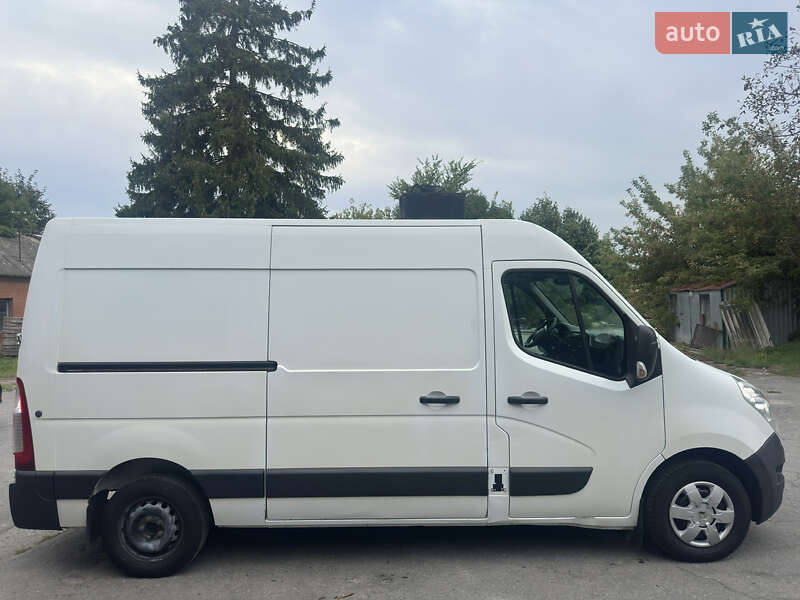 Рефрижератор Renault Master 2013 в Корце