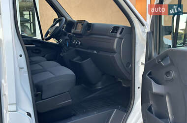 Грузовой фургон Renault Master 2020 в 