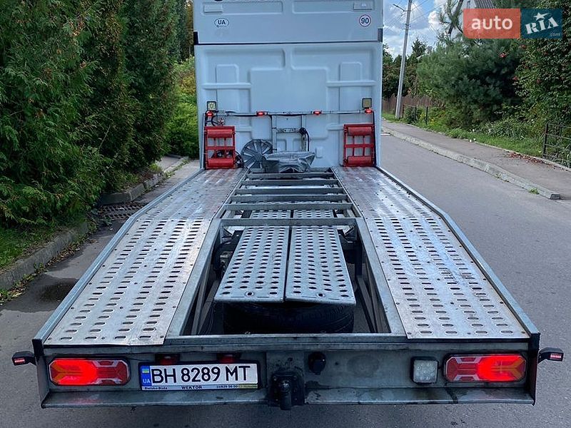 Автовоз Renault Master 2016 в Ровно