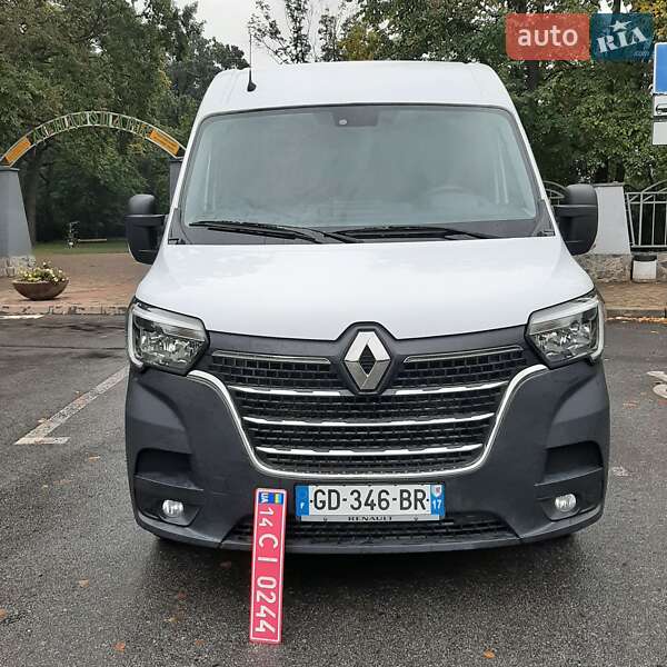 Вантажний фургон Renault Master 2021 в Полтаві