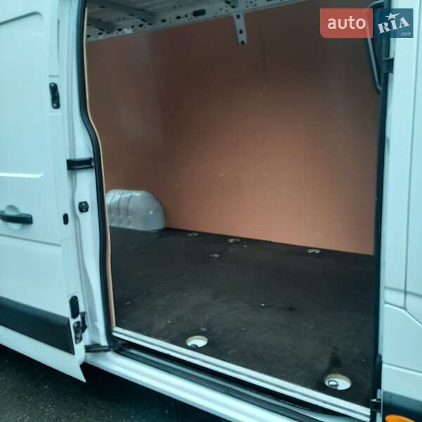 Вантажний фургон Renault Master 2021 в Полтаві