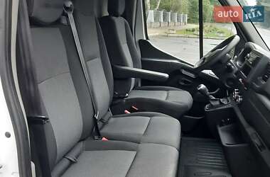 Вантажний фургон Renault Master 2021 в 