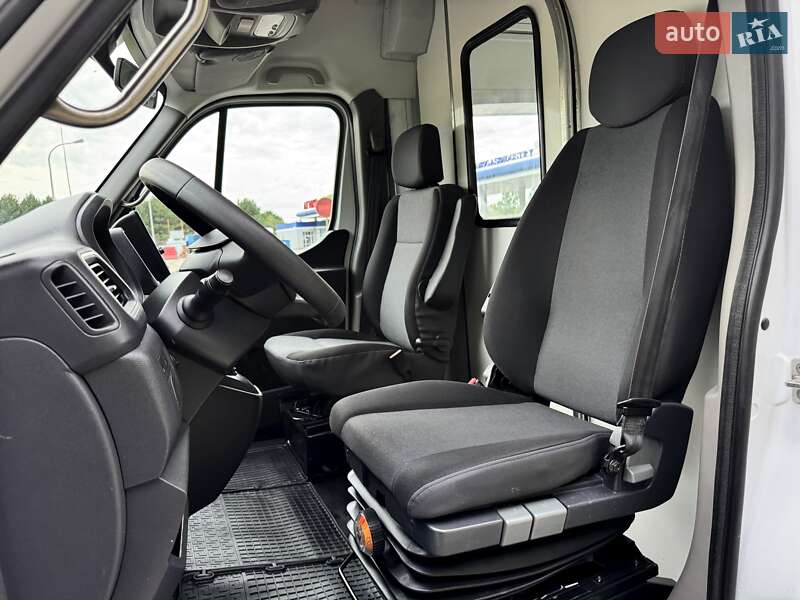 Грузовой фургон Renault Master 2020 в Киеве