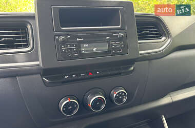 Грузовой фургон Renault Master 2020 в 