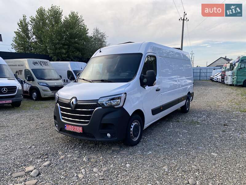 Грузовой фургон Renault Master 2022 в Хусте