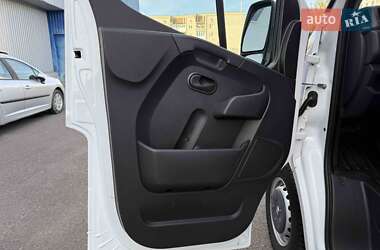 Вантажний фургон Renault Master 2021 в 