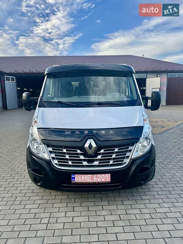Тентованый Renault Master 2015 в Луцке