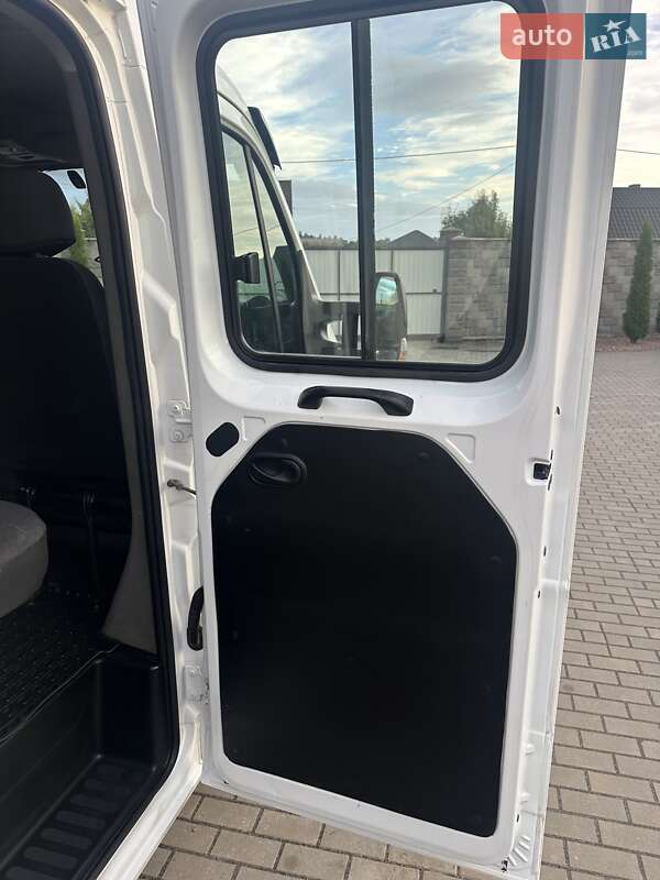 Тентованый Renault Master 2015 в Луцке