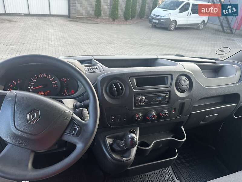 Тентованый Renault Master 2015 в Луцке