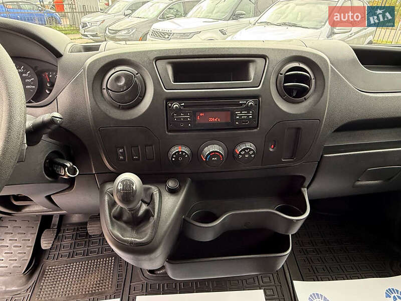Грузовой фургон Renault Master 2018 в Киеве фото 11 Грузовой фургон Renault Master 2018 в Киеве