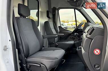 Грузовой фургон Renault Master 2020 в 
