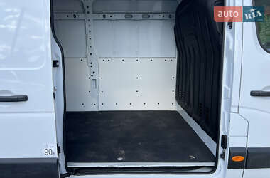 Грузовой фургон Renault Master 2020 в 