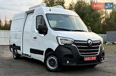 Грузовой фургон Renault Master 2021 в 