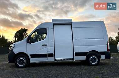Грузовой фургон Renault Master 2021 в 