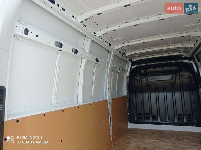 Грузовой фургон Renault Master 2021 в Ивано-Франковске