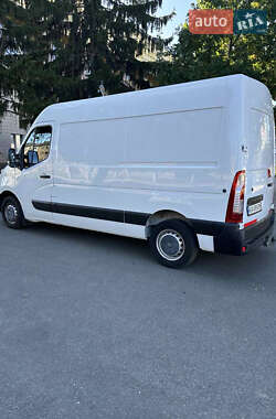 Грузовой фургон Renault Master 2016 в 