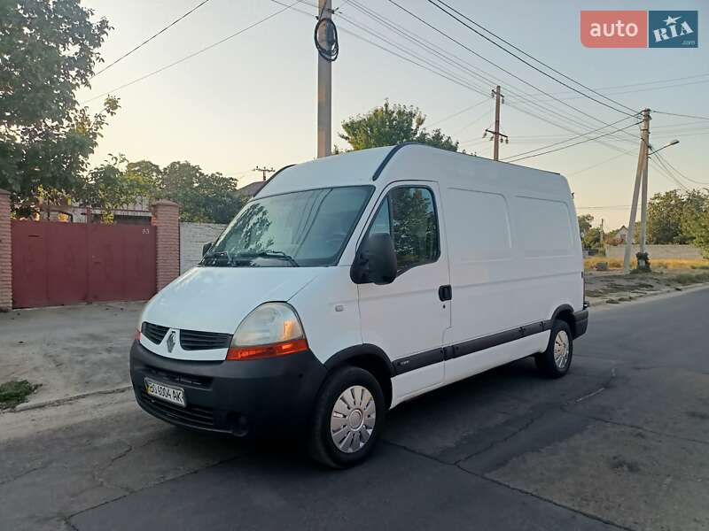Грузовой фургон Renault Master 2004 в 