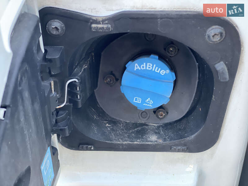 Автовоз Renault Master 2017 в Луцке