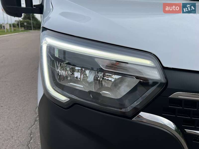 Тентованый Renault Master 2022 в Киеве