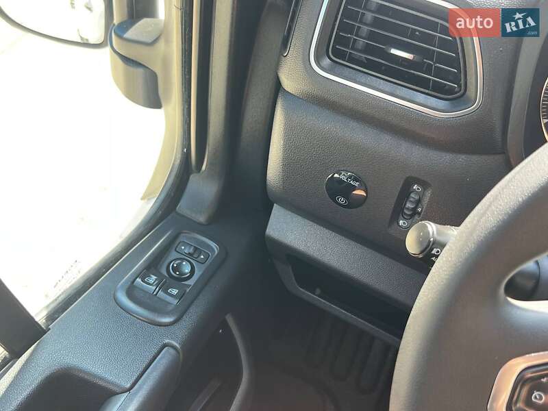 Тентованый Renault Master 2021 в Днепре