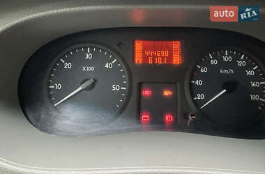 Грузовой фургон Renault Master 2006 в 