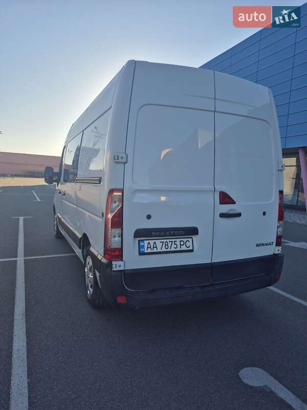 Грузовой фургон Renault Master 2011 в Киеве
